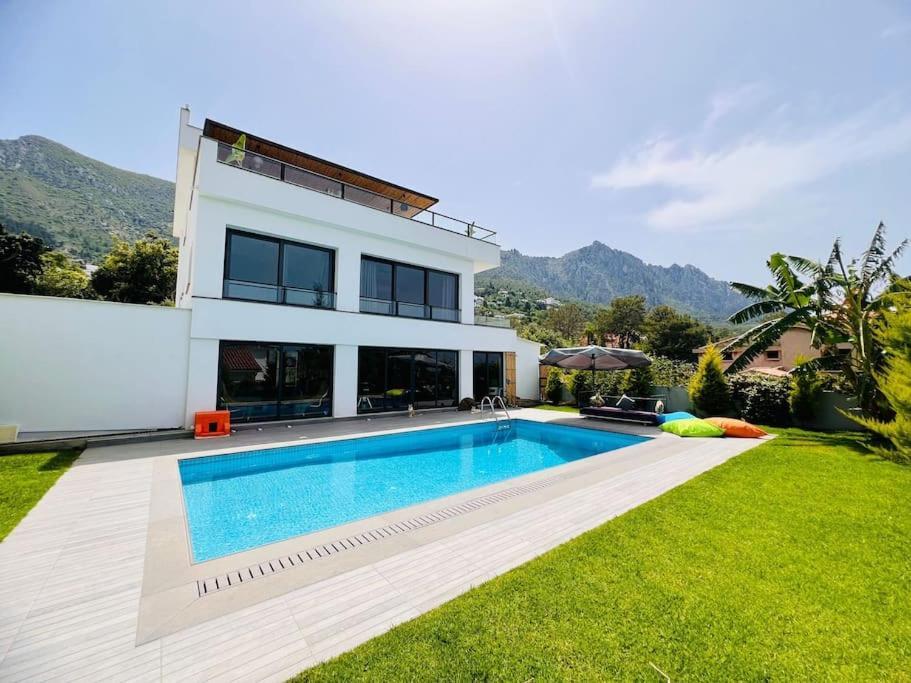 Karmi'De Rueya Gibi Tatil Villa Girne Dış mekan fotoğraf